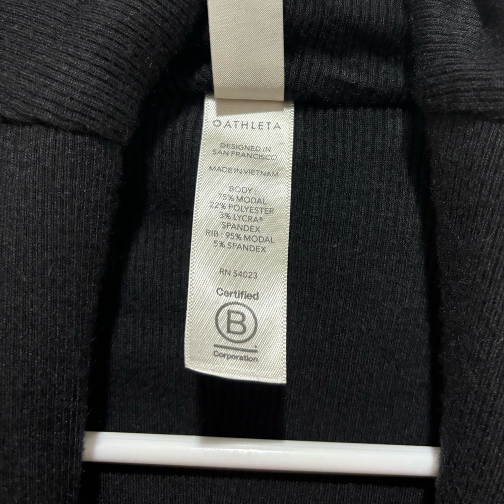 Athleta Womens Compact Coaster Long Wrap Cardigan Sweater Size XS Black Ribbed - Picture 4 of 9